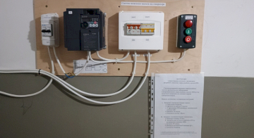 Звіт про застосування частотних перетворювачів Mitsubishi Electric FR D700 для живлення циркуляційного насоса опалення від однофазного генератора